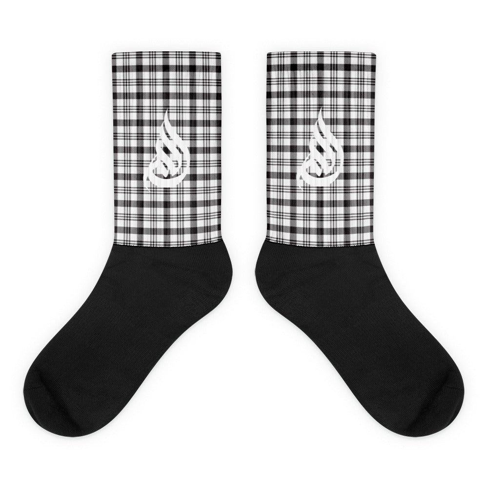 DivineWear Fall22 Plaid Socks / Black