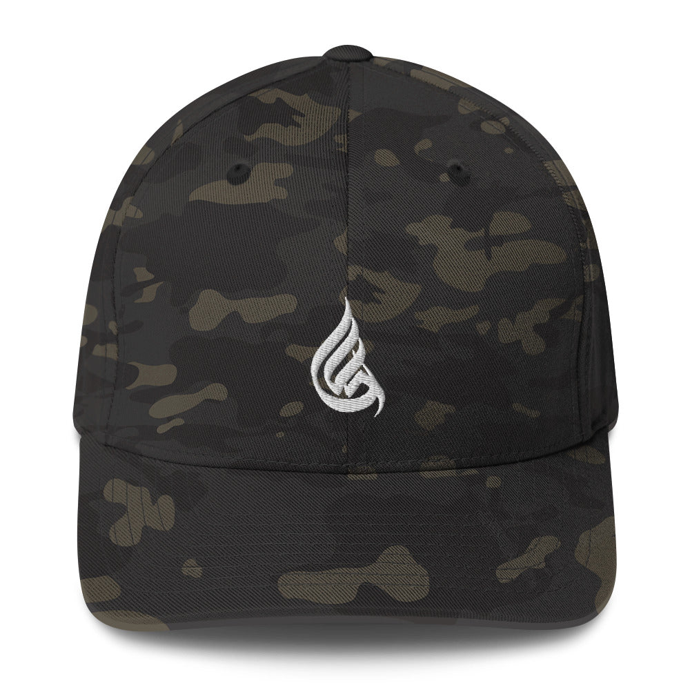 DivineWear FW22 Structed fitted caps